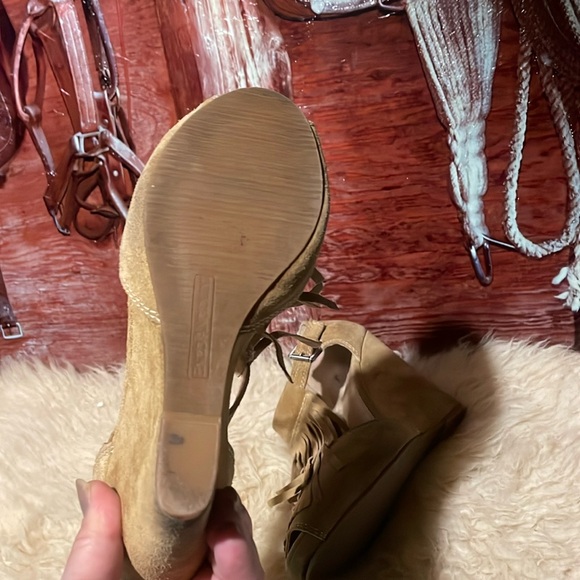 Free with purchase!!! Enzo Angiolini suede wedge fringe shoes - Picture 5 of 11